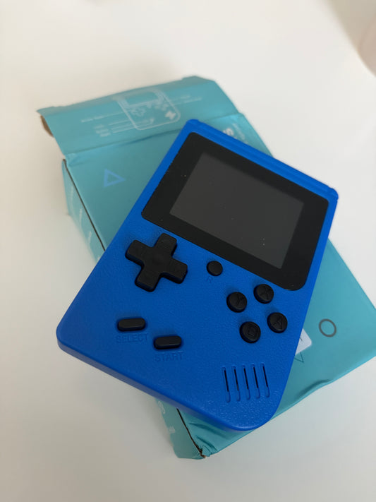 Game box plus blå